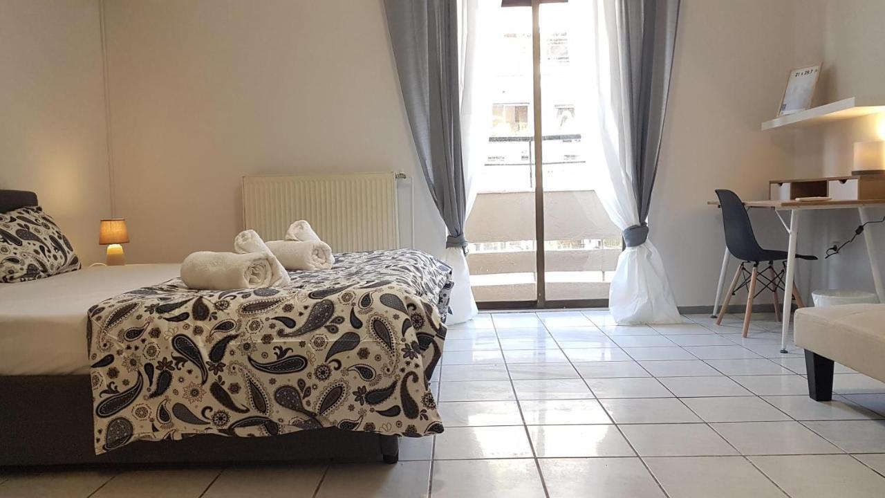 Palette Apartment Carmine - Athens Center, 6 BD, 3 BATH Eksteriør billede