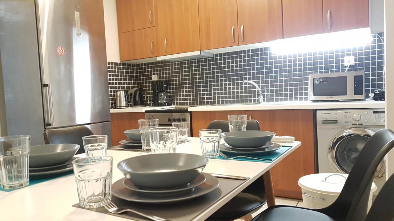 Palette Apartment Carmine - Athens Center, 6 BD, 3 BATH Eksteriør billede