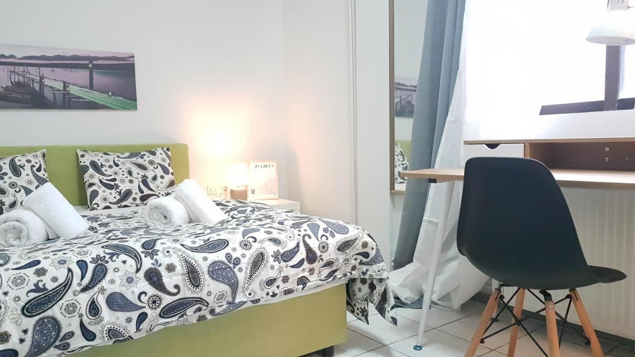 Palette Apartment Carmine - Athens Center, 6 BD, 3 BATH Eksteriør billede
