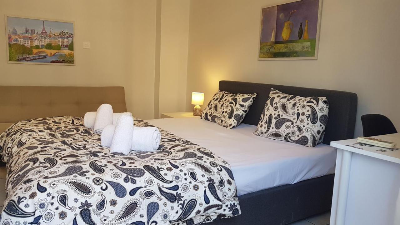Palette Apartment Carmine - Athens Center, 6 BD, 3 BATH Eksteriør billede